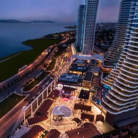 Luxury Sea Views Close The Airport اسطنبول